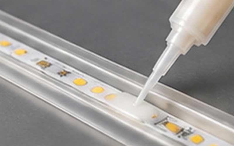 Silicone mixing nozzle dispensing two-component silicone for LED sealing